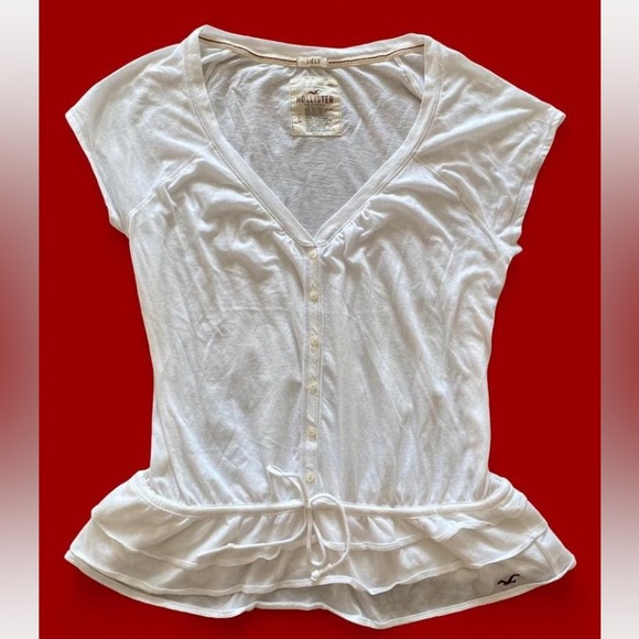Y2k Hollister White Top with Buttons & Ruffles - Picture 4 of 6